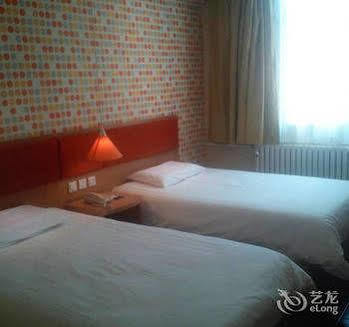 Home Inn Hongjialou 외부 사진