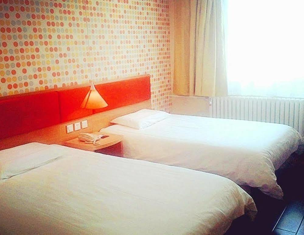 Home Inn Hongjialou 외부 사진