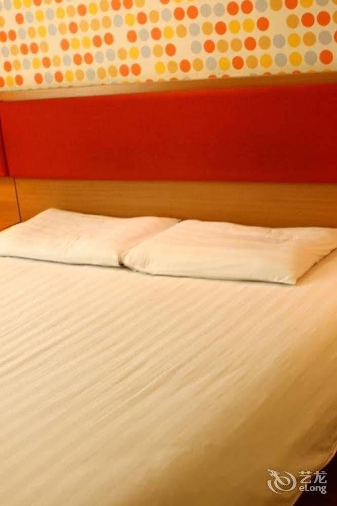 Home Inn Hongjialou 외부 사진